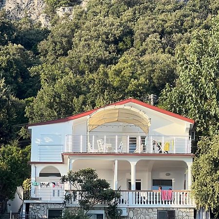 Azzure Apartment Ulcinj Eksteriør bilde