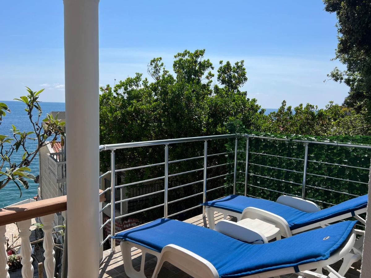 Azzure Apartment Ulcinj Eksteriør bilde